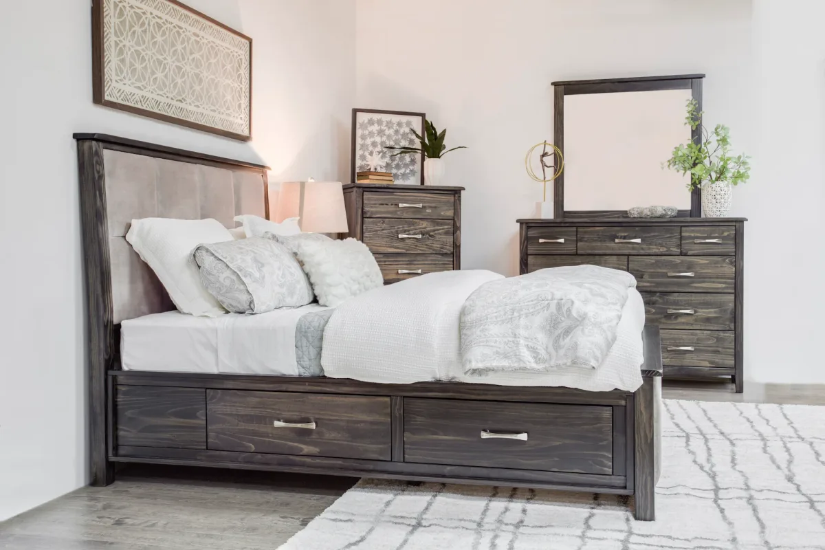 Scarlett Bed