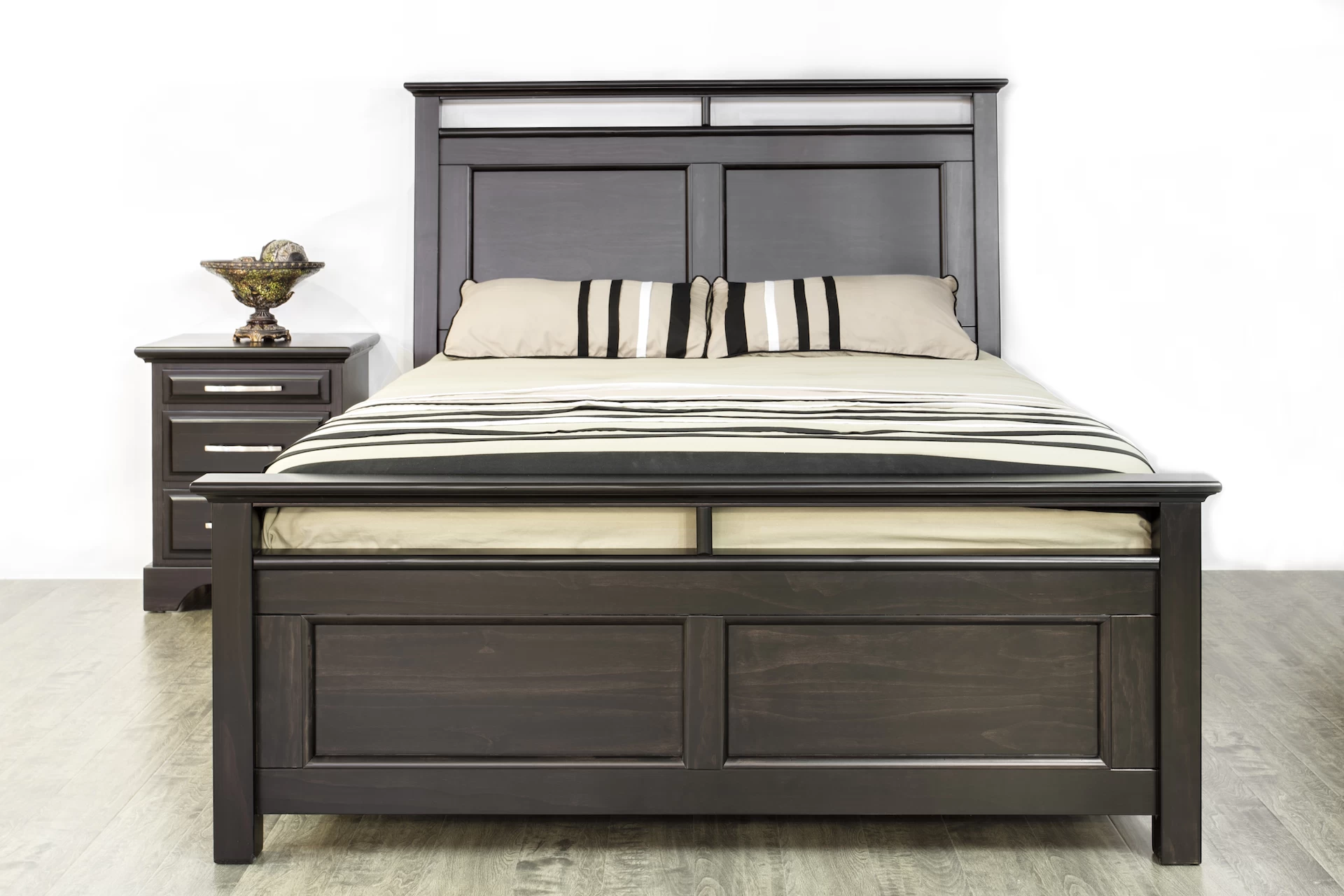 Sameena Bed - Image 2