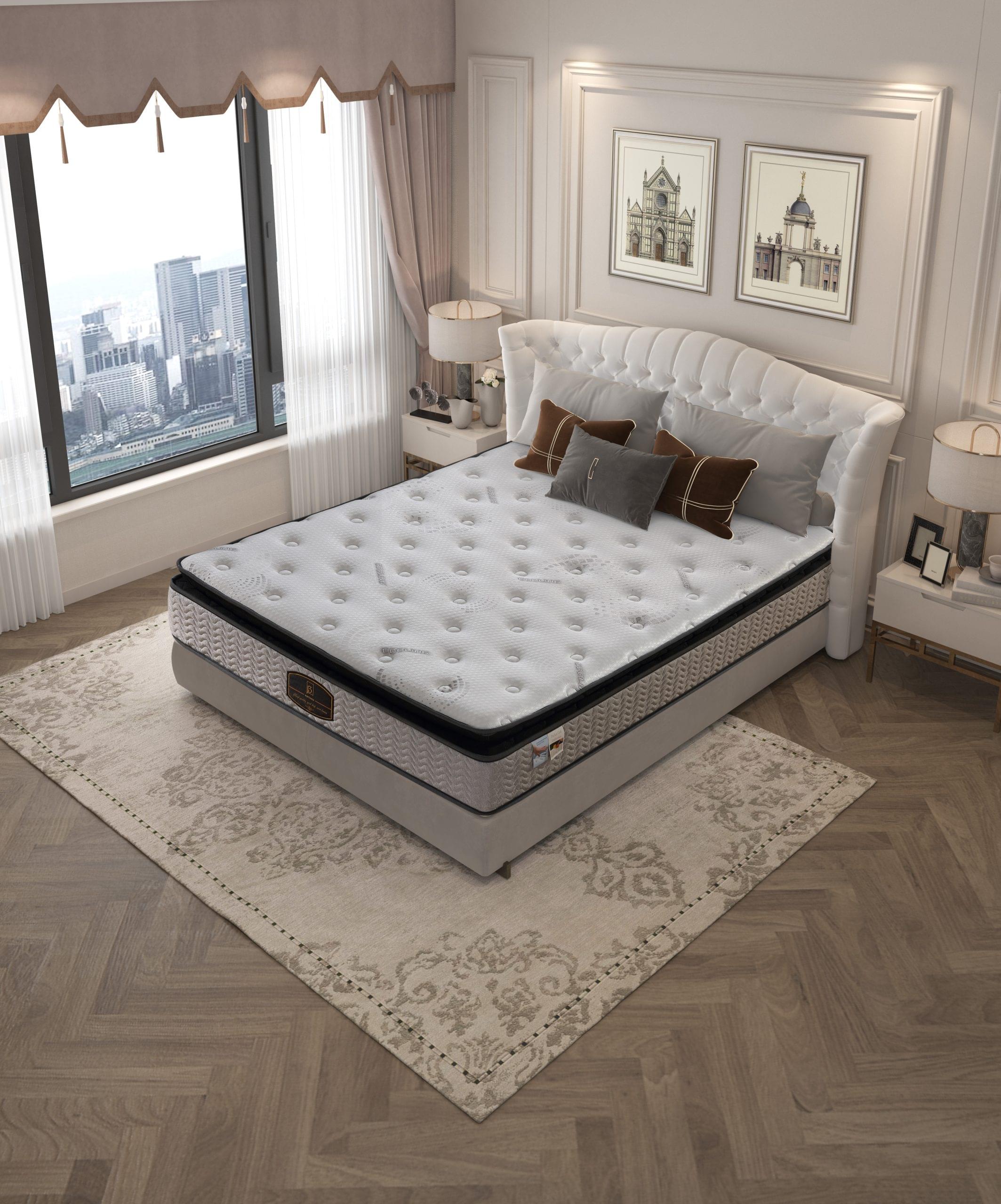 Hybrid Pocket Coil Plush Mattress